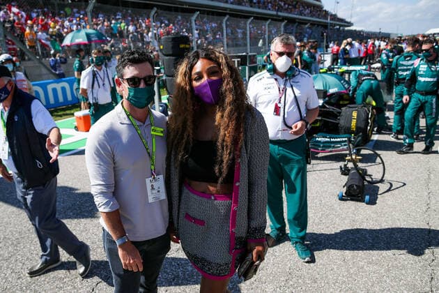 Tennis player Serena Williams on the starting grid during the Formula 1 Aramco United States Grand Prix 2021, 17th round of the 2021 FIA Formula One World Championship, WM, Weltmeisterschaft from October 21 to 24, 2021 on the Circuit of the Americas, in Austin, Texas, United States of American - F1 - UNITED STATES GRAND PRIX 2021 - RACE DPPI Panoramic  20211024_GOODEN_FGO09023