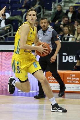 DEU, BBL, ALBA vs Goettingen, 24 10 2021, Mercedes Benz Arena, Berlin, DEU, BBL, ALBA vs Goettingen, in picture Malte Delow ALBA Berlin 6 nordphotoxGmbHx xEngler nph00076