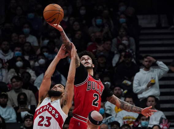 Basketball, NBA, Toronto Raptors - Chicago Bulls