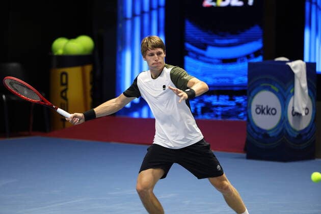 October 26, 2021, St. Petersburg, Russia: Ilya Ivashka of Belarus in action during the 2021 St. Petersburg Open tennis tournament against Laslo Djere of Serbia at Sibur Arena..Final score; Laslo Djere 0:2 Ilya Ivashka. St. Petersburg Russia - ZUMAs197 20211026_zaa_s197_095 Copyright: xMaksimxKonstantinovx