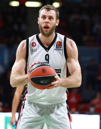 9 Nicolo Melli Olimpia Milano on the ball Basketball EuroLeague FC Bayern Muenchen vs Olimpia Milano at the Audi Dome on 26 10 2021, PHOTO Mladen Lackovic LakoPress