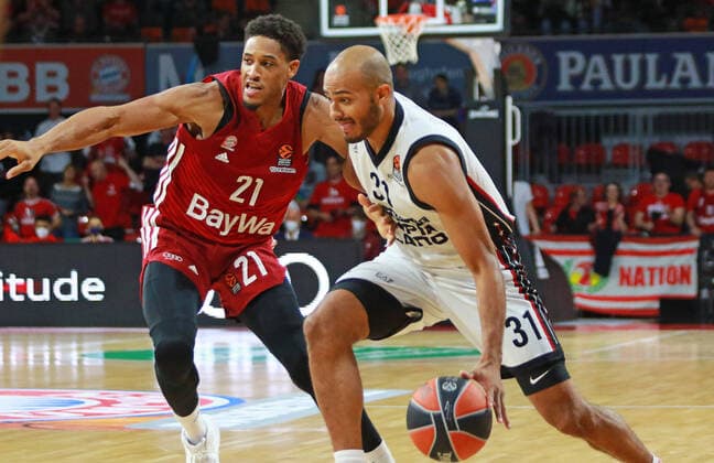21 Augustine Rubit FCBB red vs 31 Shavon Shields Olimpia Milano Basketball EuroLeague FC Bayern Muenchen vs Olimpia Milano at Audi Dome on 26 10 2021, PHOTO Mladen Lackovic LakoPress.