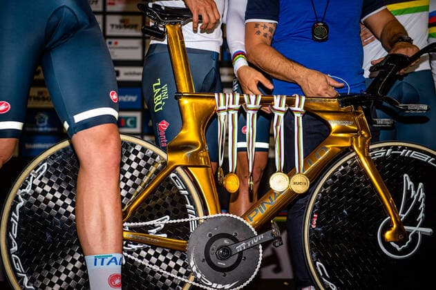 Cycling, Stolen racing bikes of the Italian national team found in Romania - archive pictures