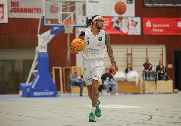 27 10 2021, xmgx, Basketball 2 Bundesliga Pro B, White Wings Hanau College Wizards Karlsruhe v l Dewrell Tisdale Jr Hanau Hanau Hesse Germany DEU.