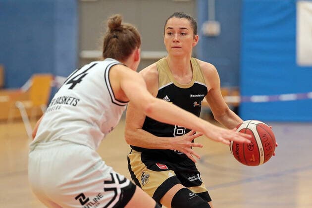 Basketball, Womens DBBL Cup, Bender Baskets Grünberg - TK Hannover Luchse