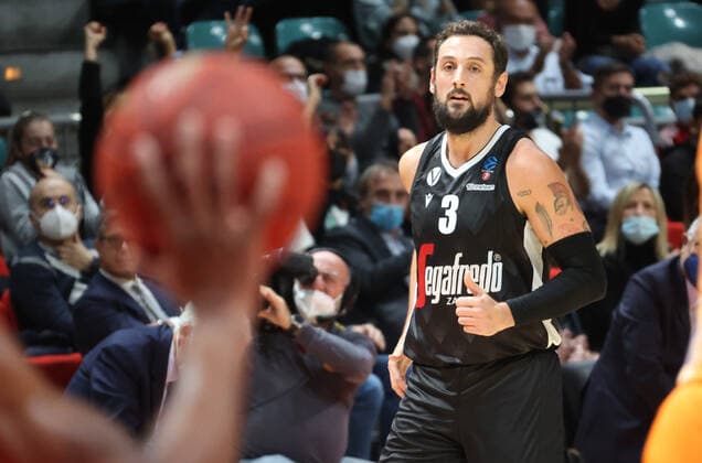Marco Belinelli (Segafredo Virtus Bologna) during the Eurocup tournament match Segafredo Virtus Bologna Vs. Ratiopharm Ulm at the Paladozza sports palace - Bologna, October 27, 2021  Copyright: xMichelexNuccix xIPAx xx 0