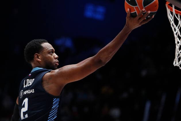 Sport Bilder des Tages Zenit St Petersburg V Real Madrid - Turkish Airlines EuroLeague Jordan Loyd of Zenit in action during the EuroLeague Basketball match between Zenit St. Petersburg and Real Madrid on October 27, 2021 at Yubileyny Sports Palace in Saint Petersburg, Russia. Saint Petersburg Russia  Copyright: xMikexKireevx kireev-notitle211027_npILx