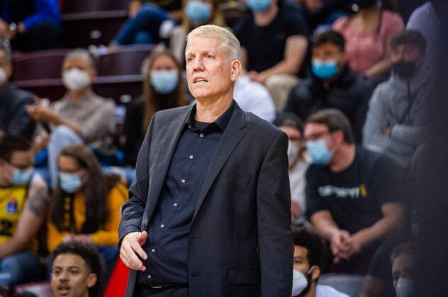 John Patrick Headcoach MHP RIESEN Ludwigsburg at the BCL game MHP Riesen Ludwigsburg Lenovo Tenerife on 27 10 2021 in Ludwigsburg MHPArena Germany Ludwigsburg 27 10 21 Basketball , 27 10 2021, Ludwigsburg Germany xpxsdx