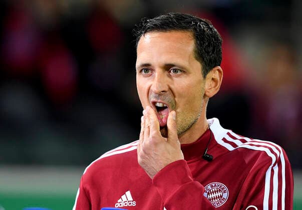Football DFB Cup 2 Round 2021 2022 27 10 2021 Borussia Moenchengladbach FC Bayern Muenchen Co coach Dino Toppmoeller FC Bayern Muenchen thoughtful