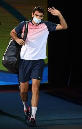 6683574 28.10.2021 Croatia s Marin Cilic walks on court before the men s singles 2nd round match against Russia s Karen Khachanov at the St. Petersburg Open international tennis tournament at Sibur Arena, in St. Petersburg, Japan. Alexander Galperin Sputnik Russia Tennis St Petersburg Open  4039e2045961b398