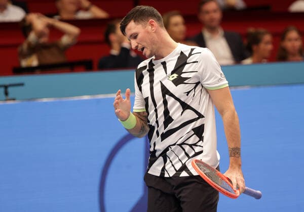 TENNIS - ATP, Tennis Herren Erste Bank Open VIENNA,AUSTRIA,28.OCT.21 - TENNIS - ATP World Tour, Erste Bank Open. Image shows Dennis Novak (AUT).  GEPAxpictures xWalterxLuger