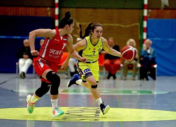 Basketball, DBBL, Medical Instinct Violets BG 74 - Herner TC