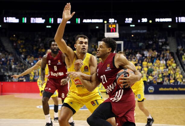 Oscar da Silva, Augustine Rubit action game scene duel sports basketball EuroLeague men season 2021 2022 28 10 2021 ALBA Berlin vs FC Bayern Munich