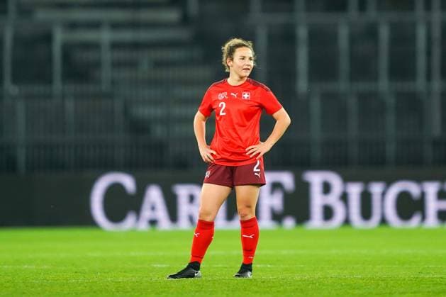 Zurich, Switzerland, October 26th 2021: Thais Hurni (2 Switzerland) in action during the FIFA Womens World Cup UEFA qualifiers football match between Switzerland and Croatia at Letzigrund in Zurich, Switzerland. Daniela Porcelli SPP Switzerland v Croatia - FIFA Womens World Cup UEFA qualifiers - Letzigrund 