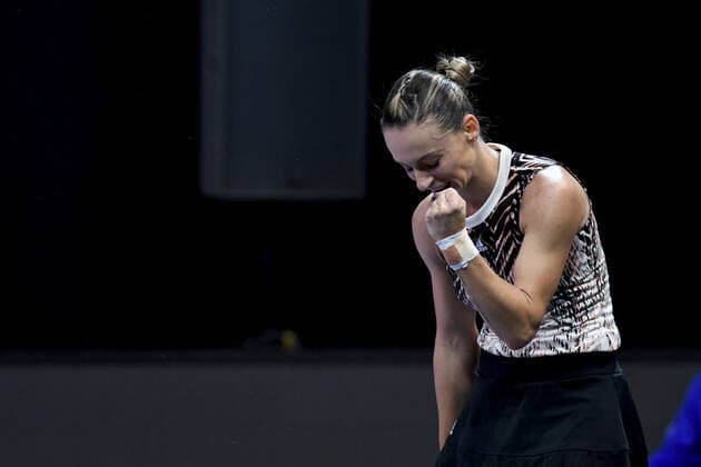 WTA, Tennis Damen 250 Tennis: Transylvania Open 25-31 October 2021 Held In BT Arena, Cluj-Napoca, Romania Portrait of Ana Bogdan celebrating after scoring during her match against Emma Raducanu on day six of Transylvania Open: WTA 250 Tournament held in BT Arena, Cluj - Napoca - 28 October 2021 Cluj-Napoca Romania  Copyright: xFlaviuxBuboix buboi-notitle211028_nppEG
