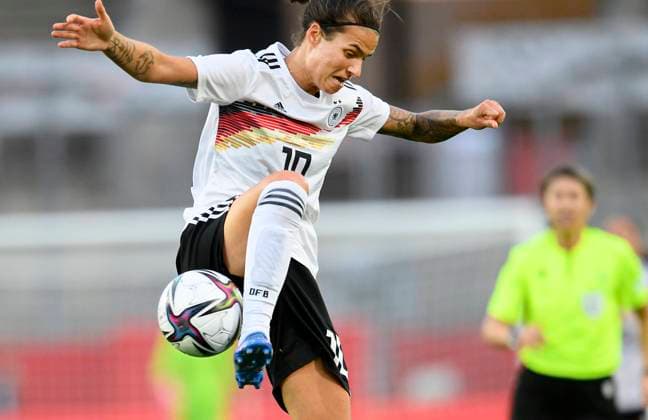 Dzsenifer MAROZSAN GER Action, Womens World Cup qualifying football match, Germany GER Israel ISR 7 0, on 26 10 2021 in Essen Germany Â