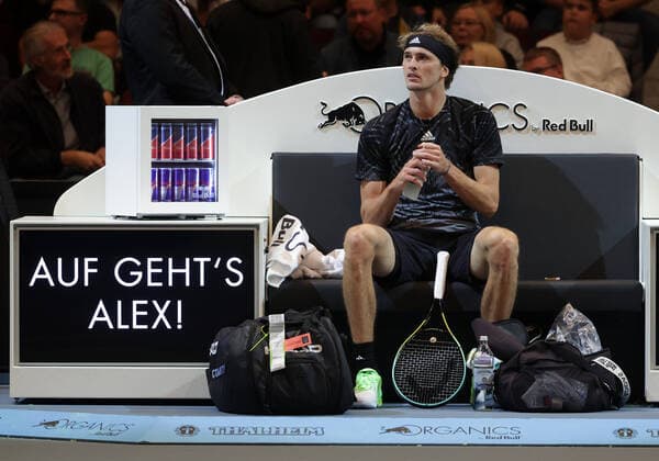 Sport Bilder des Tages TENNIS - ATP, Tennis Herren Erste Bank Open VIENNA,AUSTRIA,30.OCT.21 - TENNIS - ATP World Tour, Erste Bank Open. Image shows Alexander Zverev (GER).  GEPAxpictures xWalterxLuger