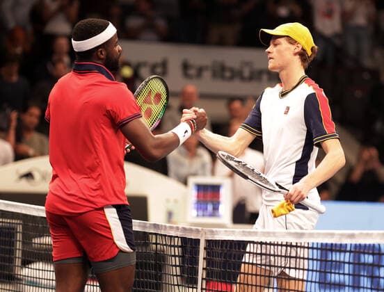 TENNIS - ATP, Tennis Herren Erste Bank Open VIENNA,AUSTRIA,30.OCT.21 - TENNIS - ATP World Tour, Erste Bank Open. Image shows Frances Tiafoe (USA) and Jannik Sinner (ITA).  GEPAxpictures xWalterxLuger