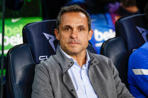 FC Barcelona, Barca V Deportivo Alaves - La Liga Santander Sergi Barjuan coach of FC Barcelona during the La Liga Santader match between FC Barcelona and Deportivo Alaves at Camp Nou Stadium on October 30, 2021 in Barcelona. Barcelona Barcelona Spain  Copyright: xXavierxBonillax bonilla-fcbarcel211030_npiL0