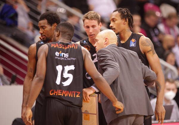 Telekom Baskets Bonn vs Coach Rodrigo Pastore NINERS Chemnitz easyCredit BBL 1 Bundesliga , 2021 2022 season , Main Round Matchday 6