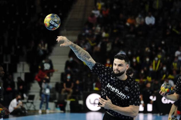 Elohim Prandi (Paris Saint Germain) HANDBALL : Aix en Provence vs PSG - Liqui Moly Starligue - Aix en Provence - 30 10 2021 NorbertScanella Panoramic 