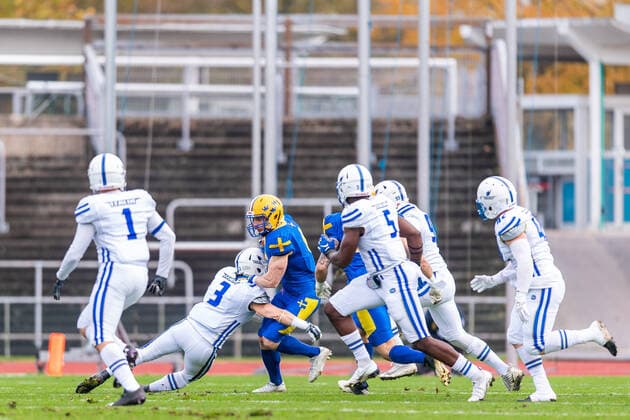 211031 Swedens William James during the European Championship final in American football between Sweden and Italy on October 31, 2021 in Malmö,  Copyright: NICLASxJÖNSSON BB211031NO016