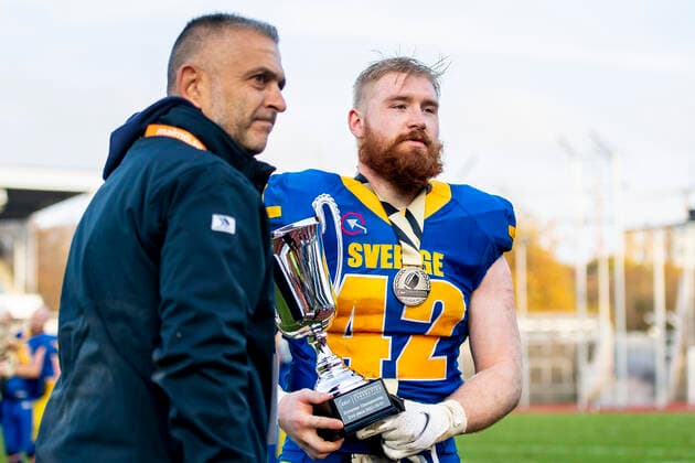 211031 Swedens Mattias Eriksson depresses after the European Championship final in American football between Sweden and Italy on October 31, 2021 in Malmö,  Copyright: NICLASxJÖNSSON BB211031NO047