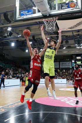 6 Matchday of the easyCredit BBL Basketball Bundesliga at Oberfrankenhalle in Bayreuth Season 2021 2022 Medi Bayreuth vs FC Bayern München Kevin Wohlrath Medi Bayreuth 6 right Nihad Dedovic FC Bayern München14 left