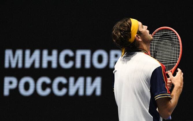 6686237 31.10.2021 Taylor Fritz, of the USA, is pictured during the men s singles final match against Croatia s Marin ?ili?? at the St. Petersburg Open international tennis tournament in St. Petersburg, Russia. Alexander Galperin Sputnik Russia Tennis St Petersburg Open  f119337fba50558c