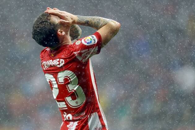 Mandatory Credit: Photo by Pressinphoto Shutterstock (12581277ay) Kieran Trippier of Atletico de Madrid reacts Atletico de Madrid v Real Betis, La Liga 2021-2022, date 12. Football, Wanda Metropolitano Stadium, Madrid, Spain - 21 Oct 2021 EDITORIAL USE ONLY No use with unauthorised audio, video, data, fixture lists (outside the EU), club league logos or live services. Online in-match use limited to 45 images (+15 in extra time). No use to emulate moving images. No use in betting, games or single club league player publications services. Atletico de Madrid v Real Betis, La Liga 2021-2022, date 12. Football, Wanda Metropolitano Stadium, Madrid, Spain - 21 Oct 2021 EDITORIAL USE ONLY No use with unauthorised audio, video, data, fixture lists (outside the EU), club league logos or live services. Online in-match use limited to 45 images (+15 in extra time). No use to emulate moving images. No use in betting, games or  Copyright: xPressinphoto Shutterstockx 12581277ay