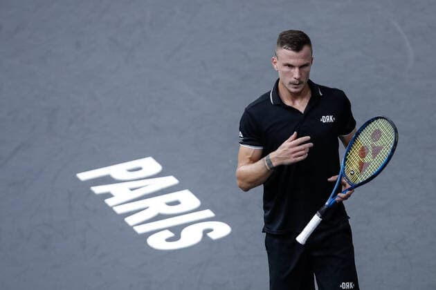 Marton FUCSOVICS (HUN) TENNIS : Rolex Paris Masters - Jour 1 - 01 11 2021 AurelienMorissard Panoramic 