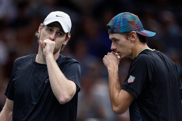 Alex DE MINAUR (AUS) Luke SAVILLE (AUS) TENNIS : Rolex Paris Masters - Jour 1 - 01 11 2021 AurelienMorissard Panoramic 