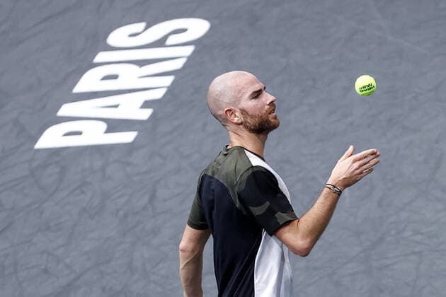 Adrian MANNARINO (FRA) TENNIS : Rolex Paris Masters - Jour 1 - 01 11 2021 AurelienMorissard Panoramic 
