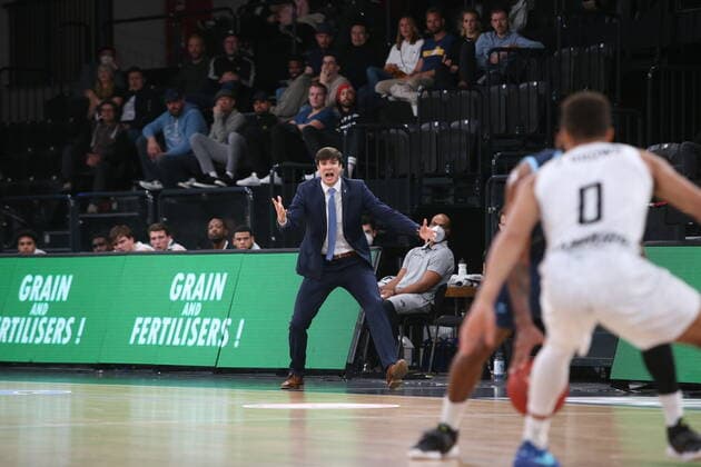 Basketball EuroCup, Hamburg Towers Morabank Andorra Oldenburg, Hamburg, 02 11 2021 Coach Pedro Calles Towers Hamburg Germany