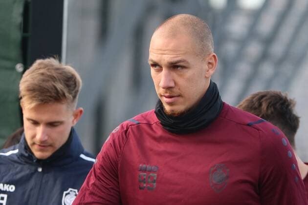 ANTWERPEN, BELGIUM - NOVEMBER 03 : Michael Frey forward of Antwerp FC pictured during a training session of Antwerp ahead of the UEFA Europa League Group stage - Group D match against Fenerbahce on November 3, 2021 in Antwerpen, Belgium, 3 11 2021 ( Antwerp v Fenerbahce - Media activities 3 11 2021 - UEFA Europa League PhotoNews Panoramic 