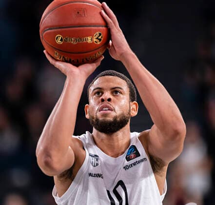 Ray Michael McCallum Jr Towers shooting free throw 7days Euro Cup, 2021 2022 basketball season, 03 game 02 11 21, Hamburg, Hamburg Towers vs Morabanc Andorra,Â.