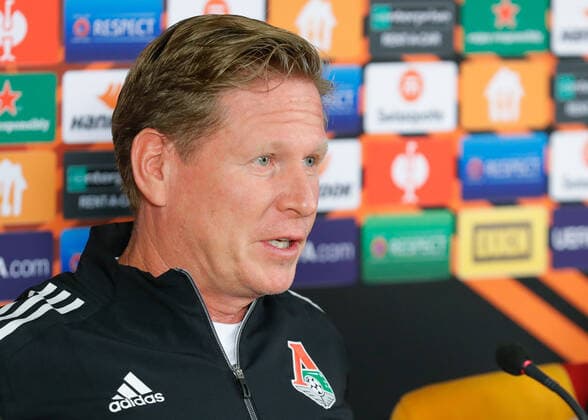 ISTANBUL, TURKEY - NOVEMBER 3, 2021: Lokomotiv Moscow s head coach Markus Gisdol gives a press conference, PK, Pressekonferenz ahead of the 2021 22 UEFA Europa League Group Stage match against Galatasaray at Ali Sami Yen Stadium. Mikhail Japaridze TASS  TS116B28