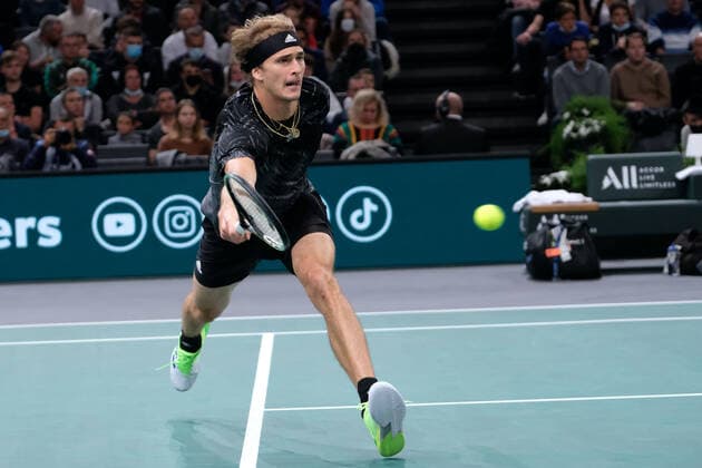 November 3, 2021, Paris, France: German player ALEXANDER ZVEREV return the ball to Serbian player DUSAN LAJOVIC during the Rolex Paris Masters 1000 tournament at Accor Arena Stadium - Paris France..Alexander Zverev won 6:3 7:6. Paris France - ZUMAp119 20211103_zaf_p119_103 Copyright: xPierrexSteveninx