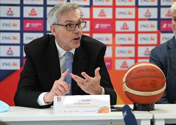04 11 2021 Basketball Press conference in the run-up to the international match between Germany and Estonia on 25 11 2021 at the Kia Metropol Arena Nuremberg Gordon Herbert Head Coach Germany