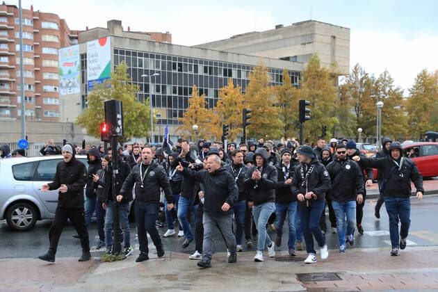 SOCCER - UEFA EL, Sociedad vs Sturm SAN SEBASTIAN,SPAIN,04.NOV.21 - SOCCER - UEFA Europa League, group stage, Real Sociedad vs SK Sturm Graz. Image shows fans of Sturm.  GEPAxpictures xMarioxBuehner