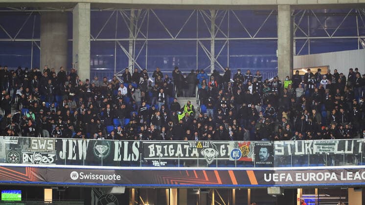 SOCCER - UEFA EL, Sociedad vs Sturm SAN SEBASTIAN,SPAIN,04.NOV.21 - SOCCER - UEFA Europa League, group stage, Real Sociedad vs SK Sturm Graz. Image shows fans of Sturm.  GEPAxpictures xMarioxBuehner
