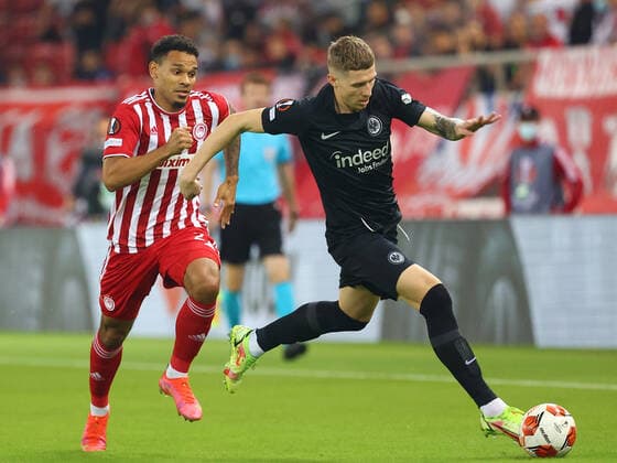 Olympiacos F.C. v Eintracht Frankfurt UEFA Europa League Kenny Lala of Olympiacos F.C. and Kristijan Jakic of Eintracht Frankfurt during the UEFA Europa League Group D match at Karaiskakis Stadium, Piraeus Content Not Available For UK Newspapers Copyright: xYannisxHalasx FIL-16070-0023