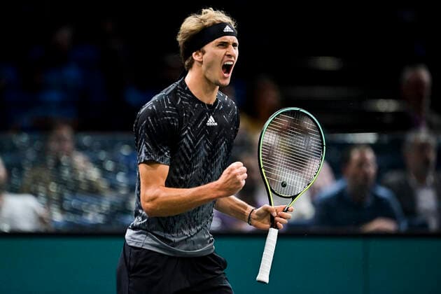 joie d Alexander Zverev (Ger) TENNIS : Rolex Paris Masters J4 - Paris - 04 11 2021 JBAutissier Panoramic 