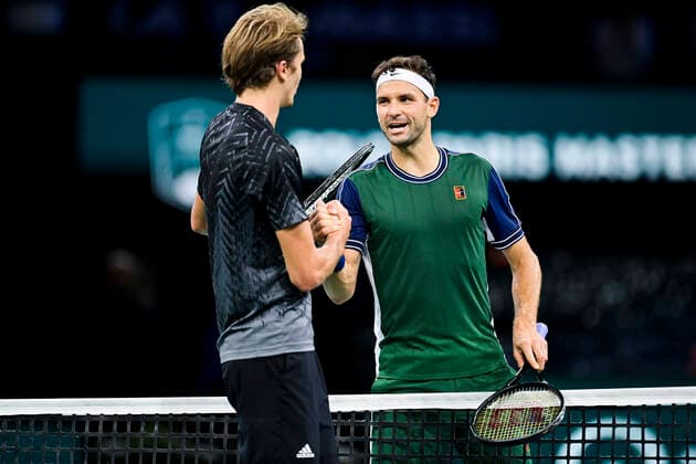joie d Alexander Zverev (Ger) Grigor Dimitgrov (Bul) TENNIS : Rolex Paris Masters J4 - Paris - 04 11 2021 JBAutissier Panoramic 