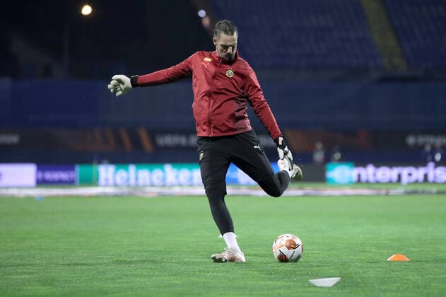 Dinamo Zagreb v Rapid Wien: Group H - UEFA Europa League Goalkeeper Paul Gartler of Rapid warm up prior the UEFA Europa League group H match between Dinamo Zagreb and Rapid Wien at Maksimir Stadium on November 4, 2021 in Zagreb, Croatia. IgorxKralj PIXSELL
