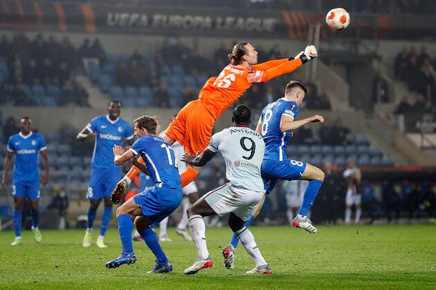KRC Genk v West Ham United UEFA Europa League Maarten Vandevoordt of KRC Genk punches clear during the UEFA Europa League Group H match at Cegeka Arena, Genk Content Not Available For UK Newspapers Copyright: xPaulxChestertonx FIL-16067-0091