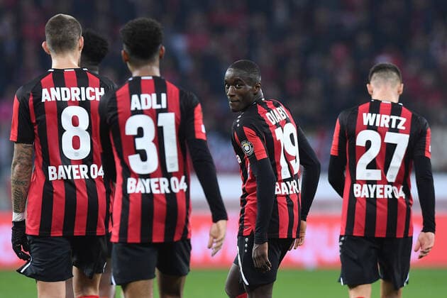 Sport Themen der Woche KW44 Fußball Europa League Gruppenphase 4. Spieltag Bayer 04 Leverkusen - Betis Sevilla am 04.11.2021 in der BayArena in Leverkusen Torjubel zum 1:0 durch Moussa Diaby ( Leverkusen ) *** Football Europa League Group Stage 4 Matchday Bayer 04 Leverkusen Betis Sevilla on 04 11 2021 at BayArena in Leverkusen Goal celebration for 1 0 by Moussa Diaby Leverkusen xRx