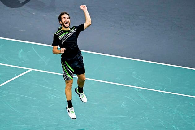 joie d Hugo Gaston (Fra) en fin de match TENNIS : Rolex Paris Masters J4 - Paris - 04 11 2021 JBAutissier Panoramic 