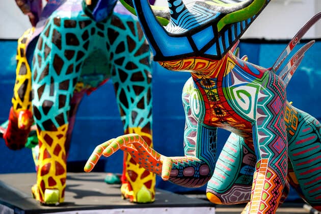 Sculptures in the paddock during the Formula 1 Gran Premio De La Ciudad De Mexico 2021, Mexico City Grand Prix, 18th round of the 2021 FIA Formula One World Championship, WM, Weltmeisterschaft from November 5 to 7, 2021 on the Autodromo Hermanos Rodriguez, in Mexico City, Mexico - F1 - MEXICO CITY GRAND PRIX 2021 DPPI Panoramic  F12021GP18MEX_JK204567