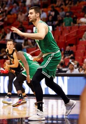 Boston Celtics forward Juancho Hernangomez defends the Miami Heat during the second half of the NBA, Basketball Herren, USA basketball game between the Miami Heat and the Boston Celtics, at FTX Arena in Miami, Florida, US, 04 November 2021. Boston Celtics at Miami Heat !ACHTUNG: NUR REDAKTIONELLE NUTZUNG!  Copyright: xRHONAxWISEx AME4775 20211105-3b12f0f5c0ccf6f47f125546b32105941c8ce0cf